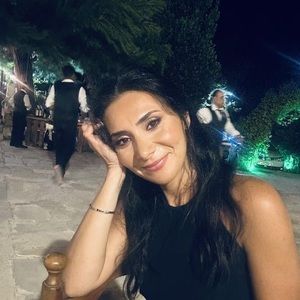 Meet your Posher, Aline